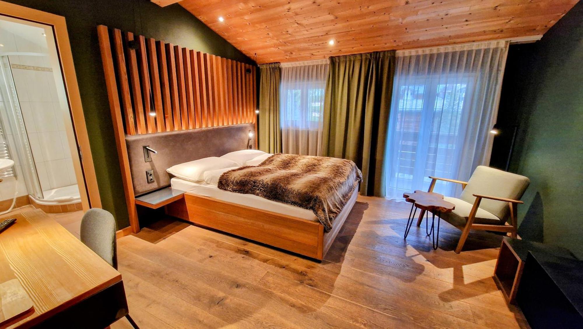 Amber Ski-In/Out Hotel & Spa サース フェー エクステリア 写真