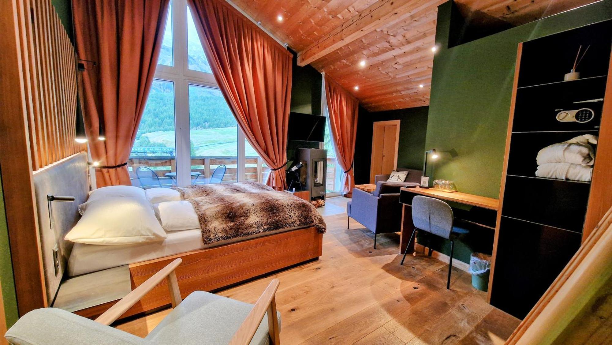 Amber Ski-In/Out Hotel & Spa サース フェー エクステリア 写真